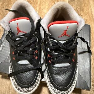 Jordan Kids Black and Red Sneakers